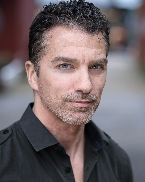 Senol Dervis actors headshot